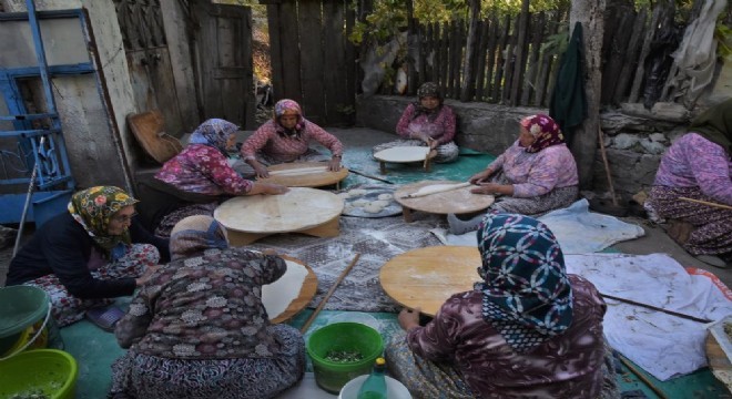  Bizde para geçmiyor 