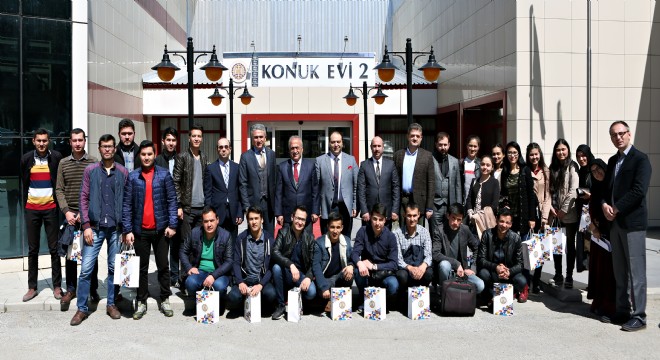 Atatürk Üniversitesi, Misafir Öğrencilerini Yalnız Bırakmıyor