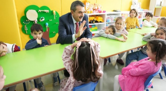 Bakan Tekin'den ara tatil mesajı