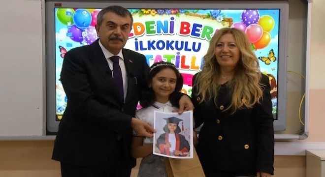 Bakan Tekin tarih verdi