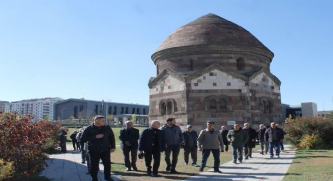 Bayburt’tan Erzurum’a kültür köprüsü