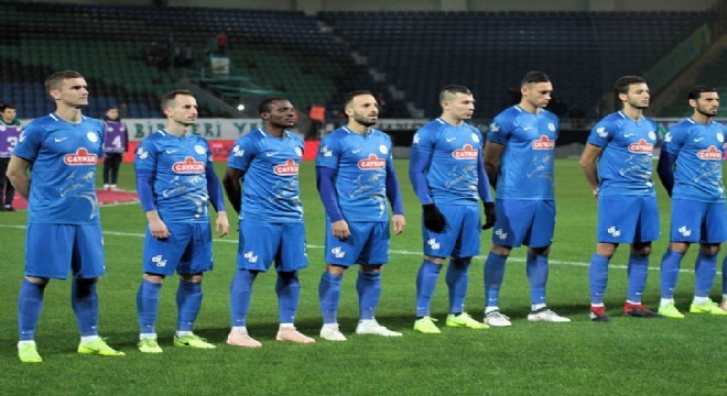 Beşiktaş sarardı, Rizespor kızardı