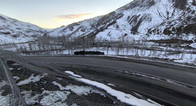 Erzurum-Artvin yolunda tır kazası