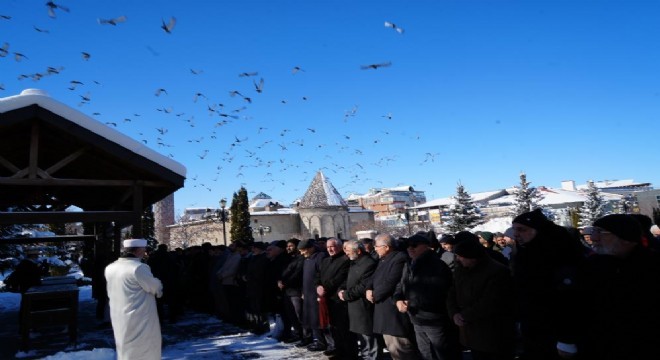 Erzurum da şehitler için gıyabi cenaze namazı