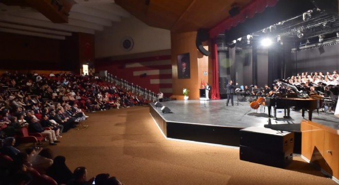 Fen Lisesi’nden türkü ve enstrüman dinletisi