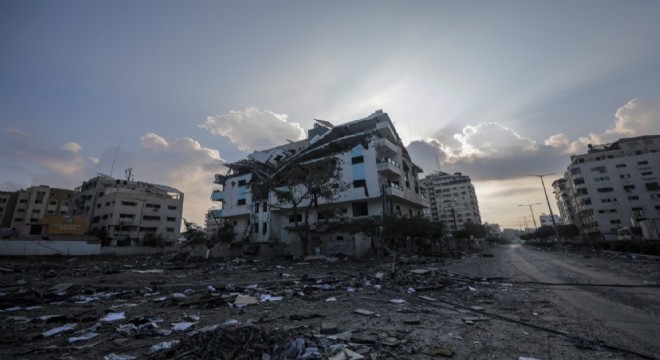 Gazze de can kaybı 35 bin 223 e yükseldi