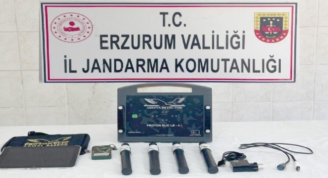 Jandarma define avcılarını suçüstü yakaladı