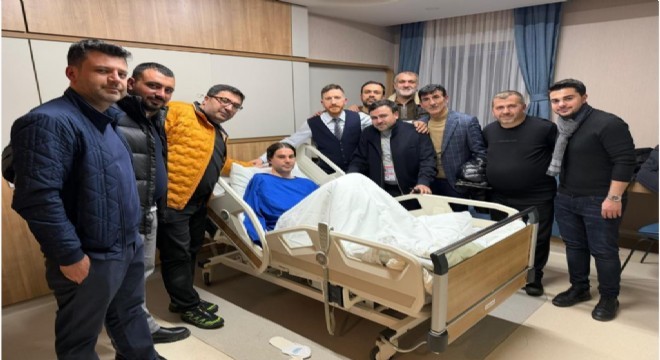 Kırtay a 100. maç tebriki