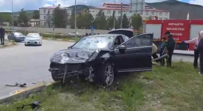 Refahiye yolunda trafik kazası: 6 yaralı