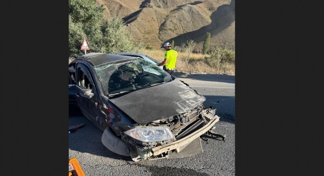 Sakaltutan da trafik kazası: 3 yaralı