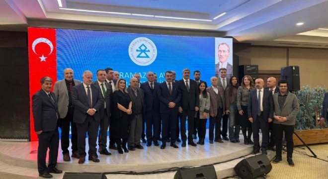 Tekin den milli birlik mesajı