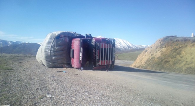 Tunceli yolunda trafik kazası: 2 yaralı