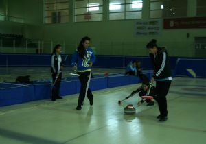 Curling te 2011 siftahı