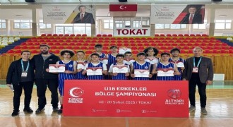 Erzurum basketbolda U16 bölge şampiyonu