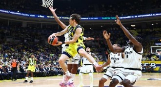 Fenerbahçe, Euroleague'e galibiyetle başladı