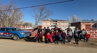 Jandarmadan huzurlu okul uygulaması