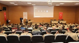 Jandarma’ya sağlıklı yaşam bilgilendirmesi