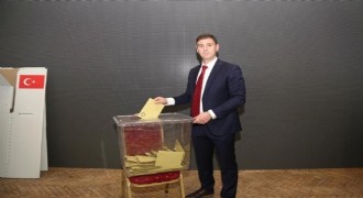 Oltu AK Parti’de Yavuz güven tazeledi