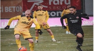 Trendyol 1. Lig: İstanbulspor: 2 - Karagümrük: 0