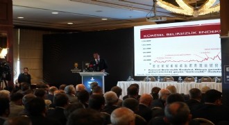 Zeybekçi Erzurum Ekonomi Buluşmalarında konuştu