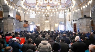 Şehitler Mevlidle anıldı