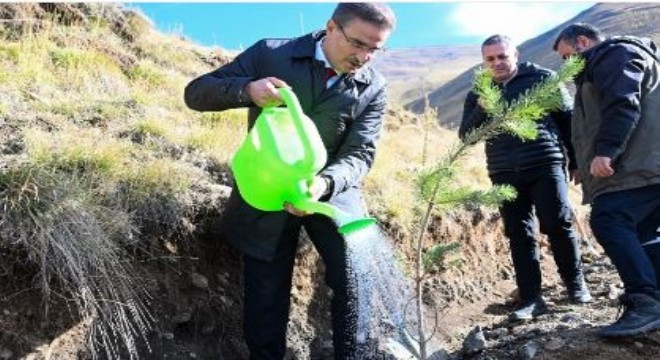 Şehit Savcı Kıraz a vefa